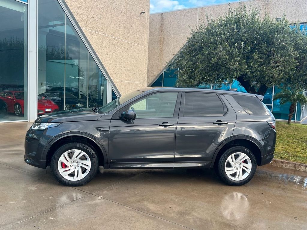 Land Rover Discovery Sport 2021