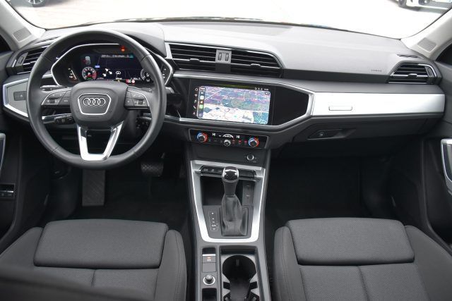 Audi Q3 2021