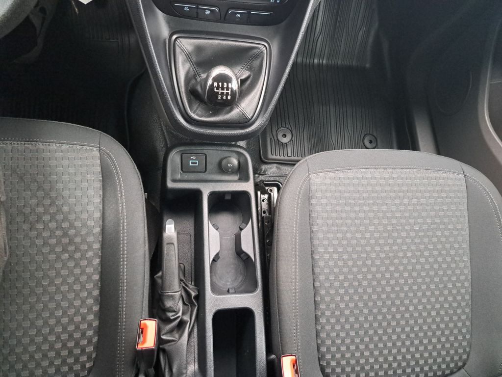 Ford Transit Connect 2023