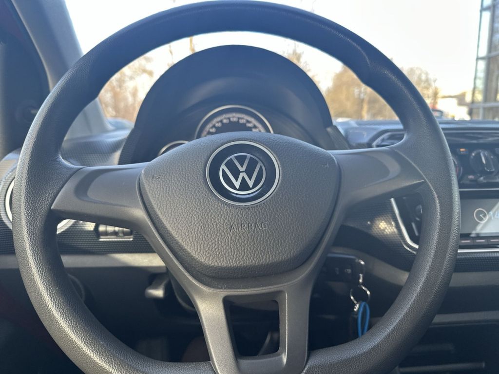 Volkswagen up! 2021
