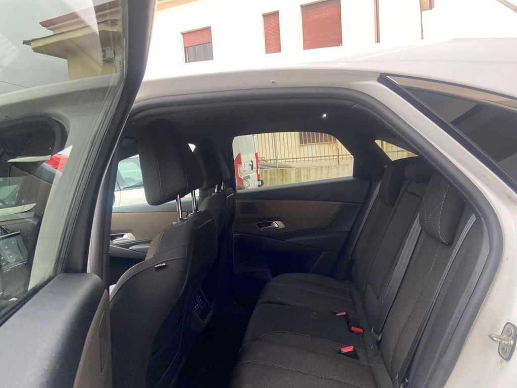 DS Automobiles DS7 (Crossback) 2021