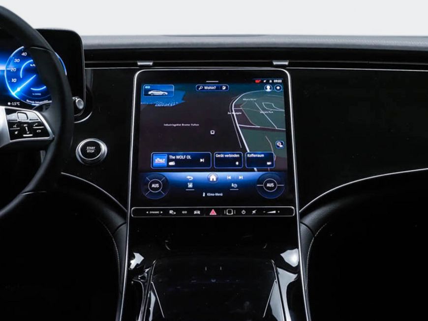 Mercedes-Benz EQE 2024