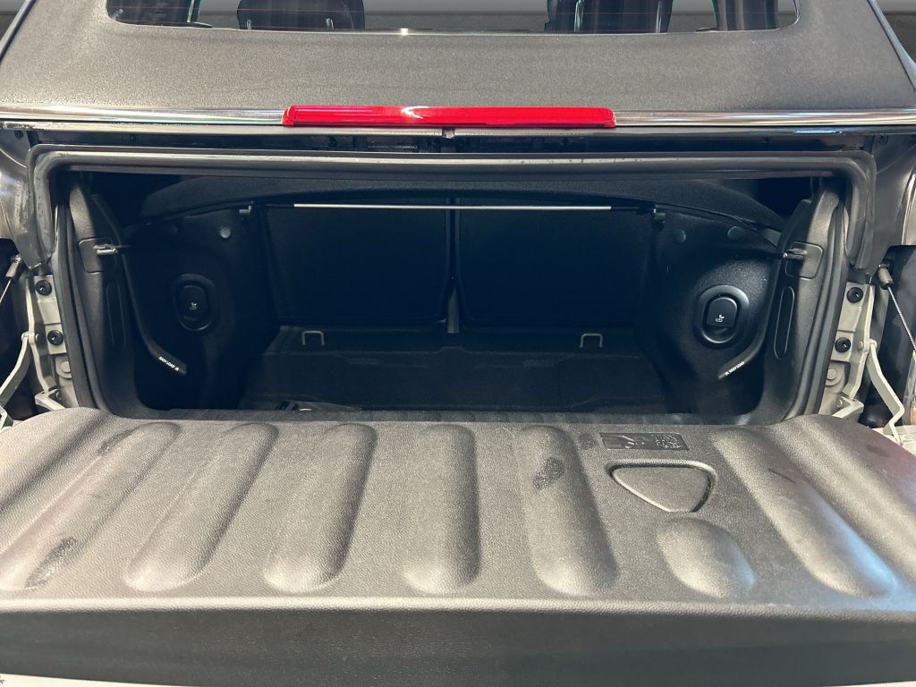 MINI One Cabrio 2022