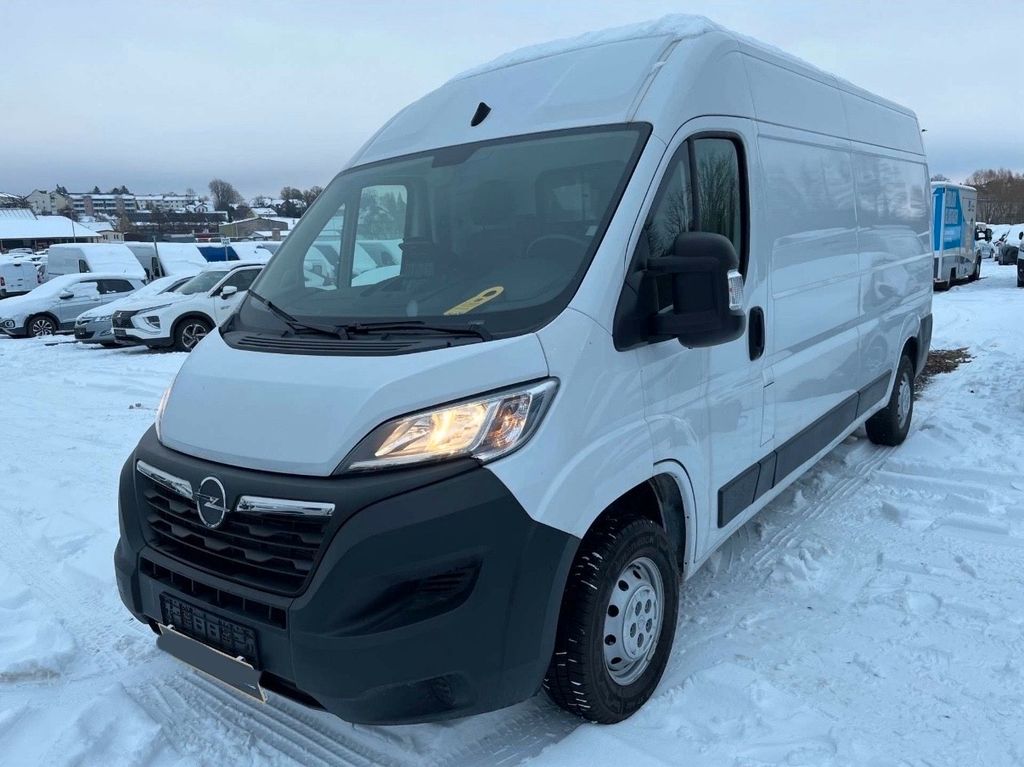 Opel Movano 2023