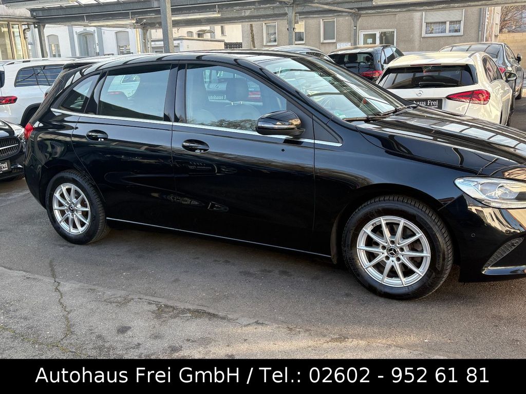 Mercedes-Benz B 180 2020