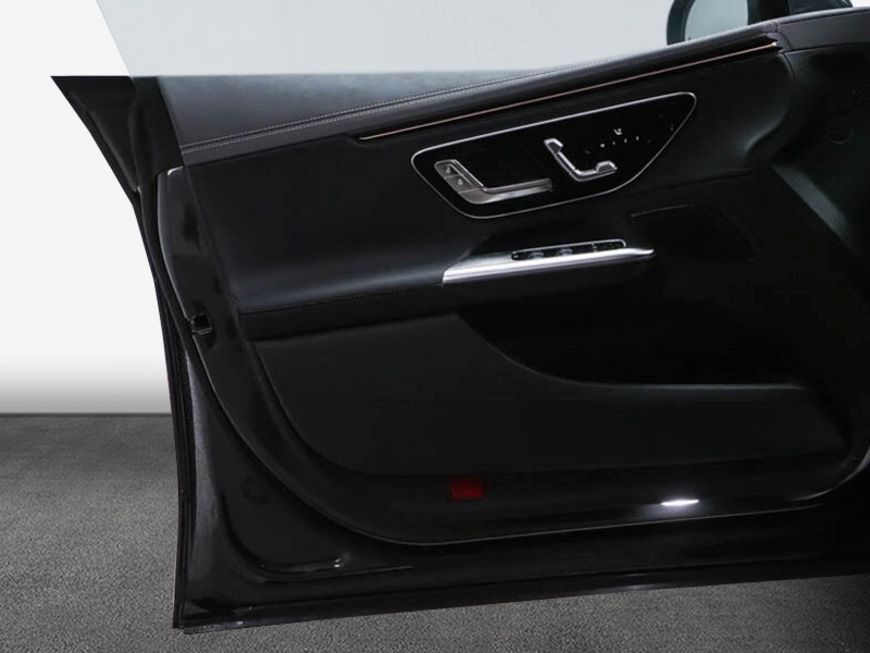 Mercedes-Benz EQE 2024