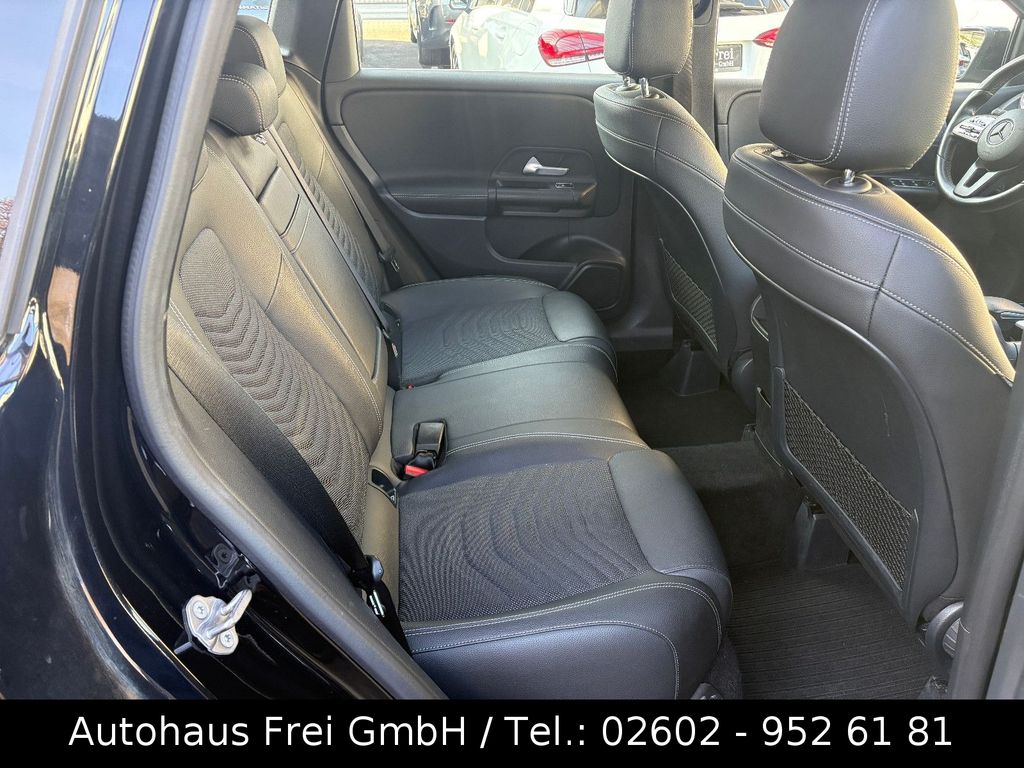 Mercedes-Benz B 180 2020