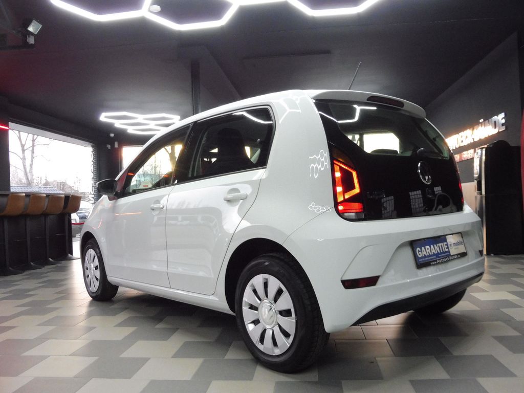 Volkswagen up! 2022