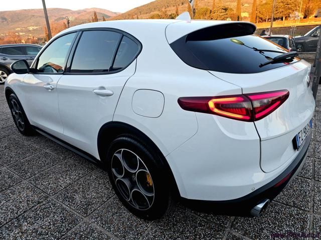 Alfa Romeo Stelvio 2019