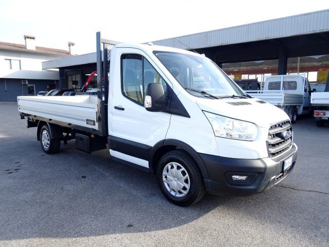 Ford Transit 2021