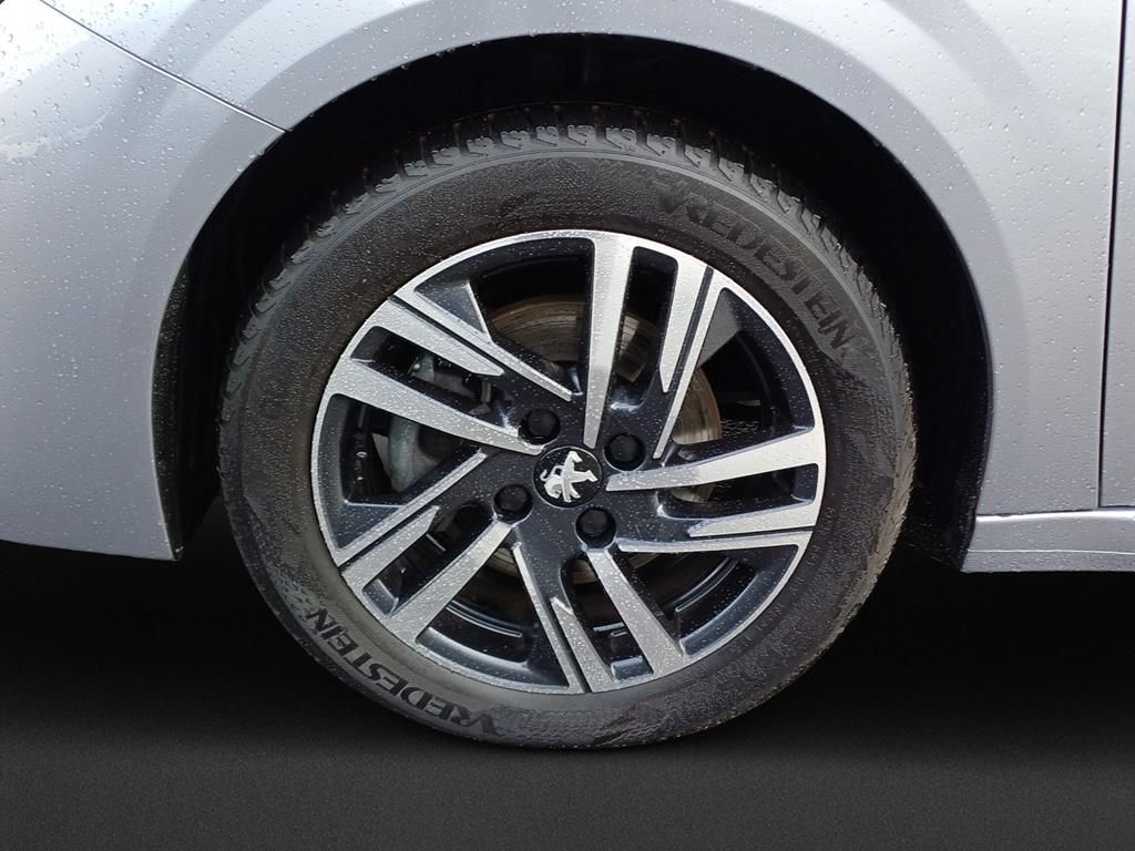 Peugeot 208 2023