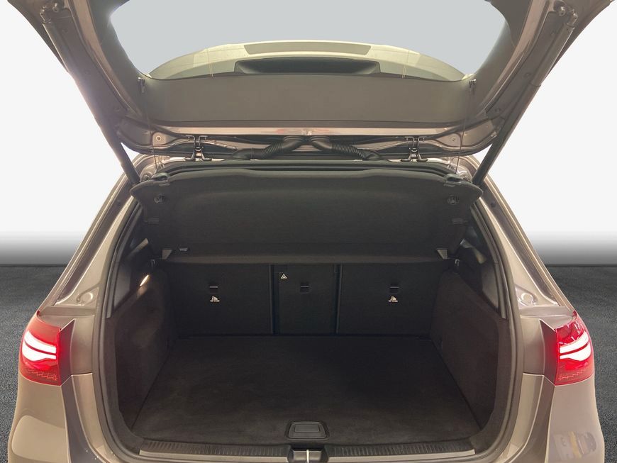 Mercedes-Benz B 200 2024