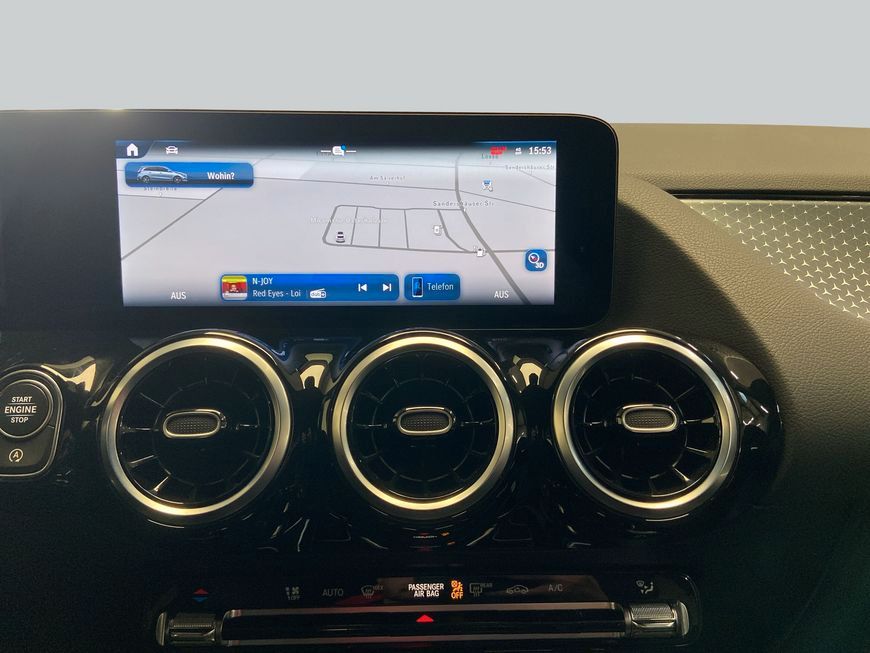 Mercedes-Benz B 200 2024