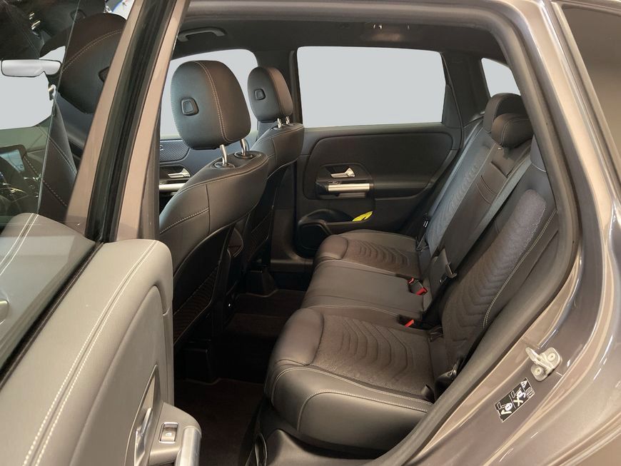 Mercedes-Benz B 200 2024