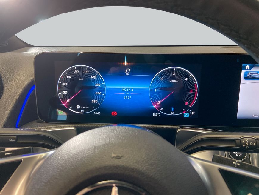 Mercedes-Benz GLB 200 2024