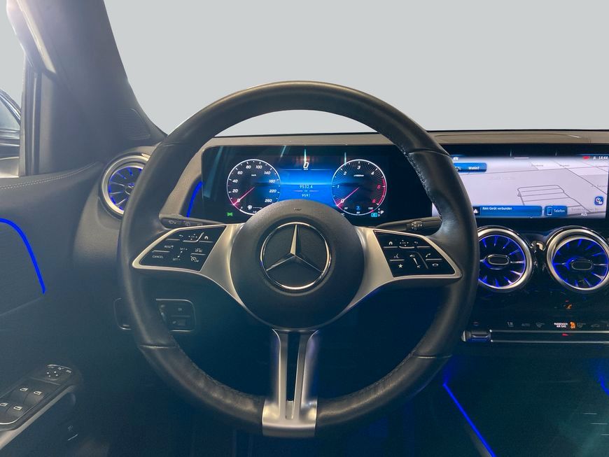 Mercedes-Benz GLB 200 2024