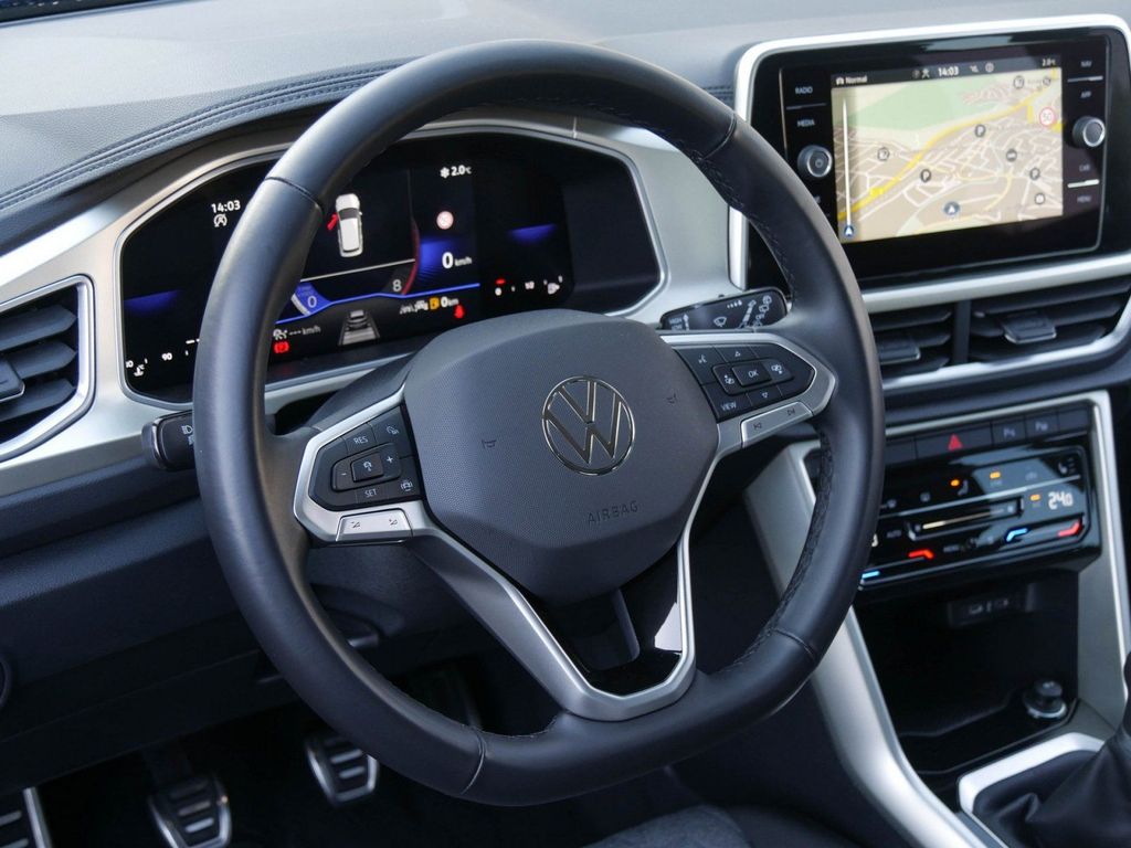 Volkswagen T-Roc 2024