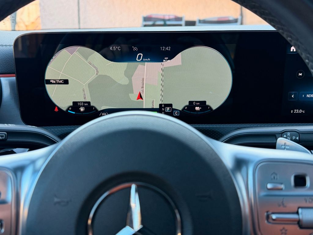 Mercedes-Benz A 250 2021