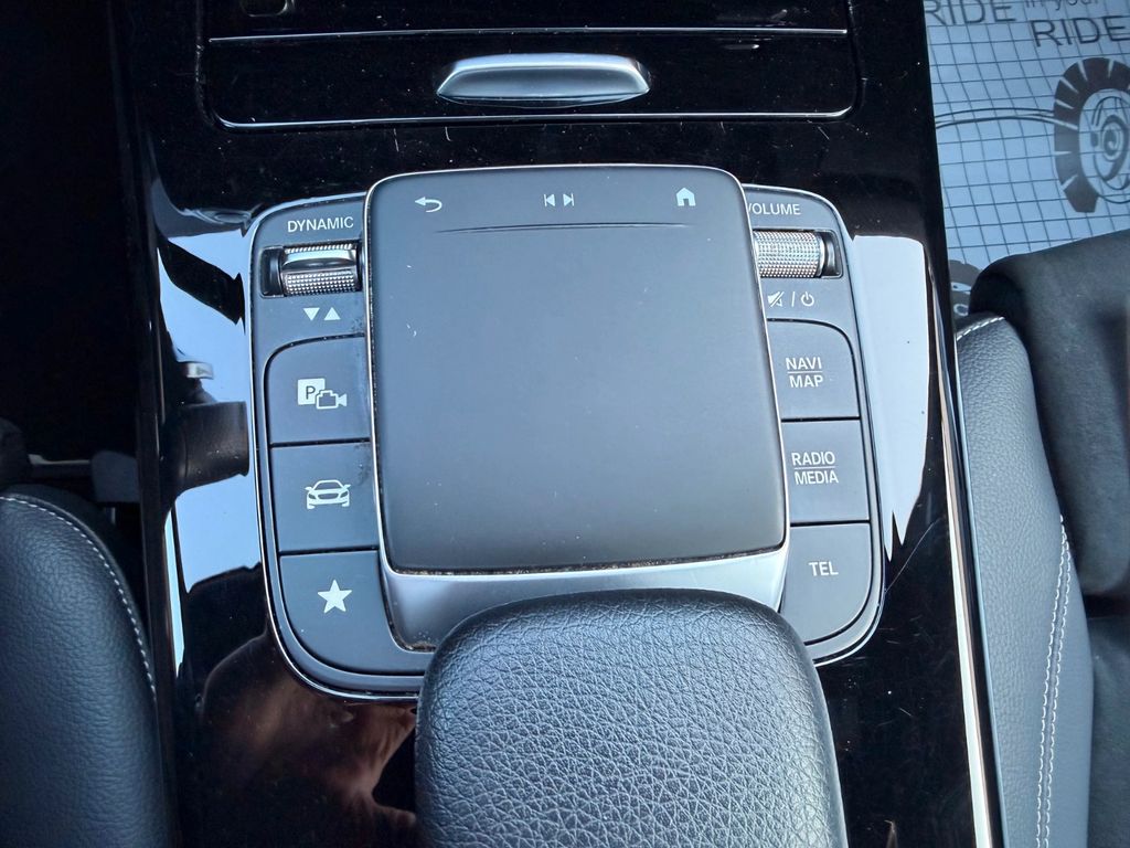 Mercedes-Benz A 250 2021