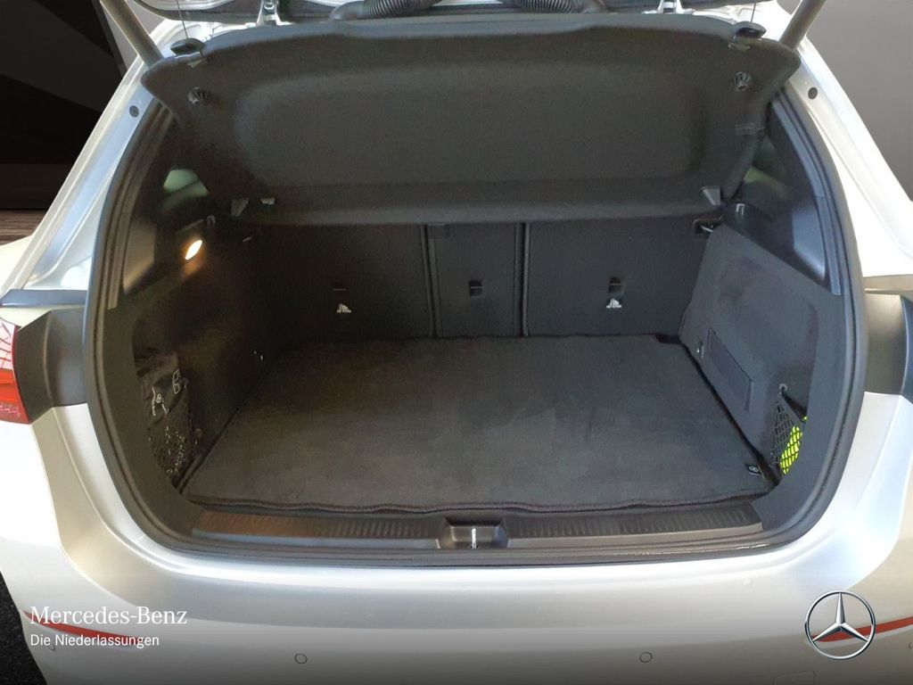 Mercedes-Benz B 200 2023