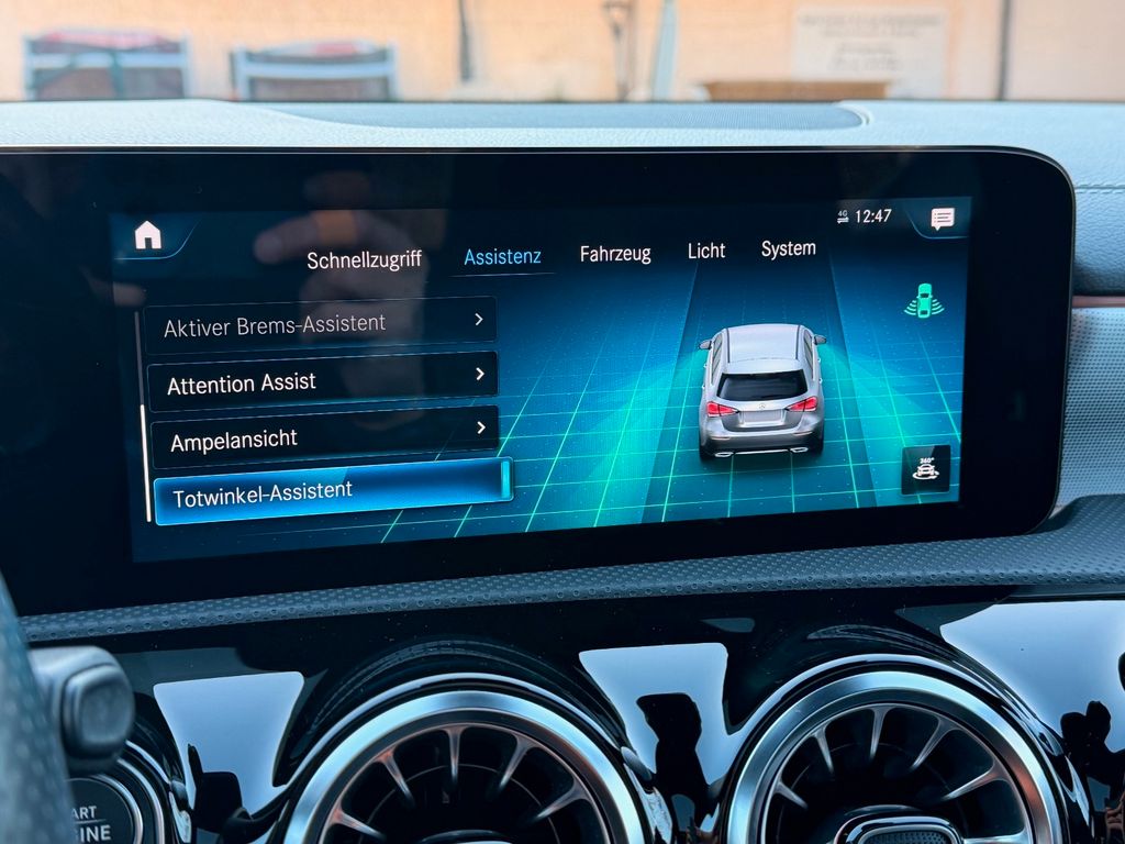 Mercedes-Benz A 250 2021