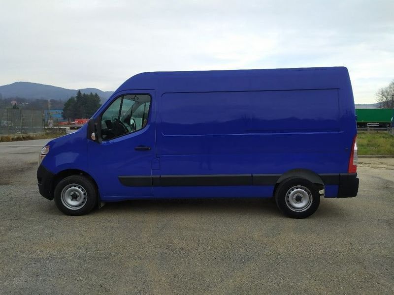 Nissan Interstar 2022