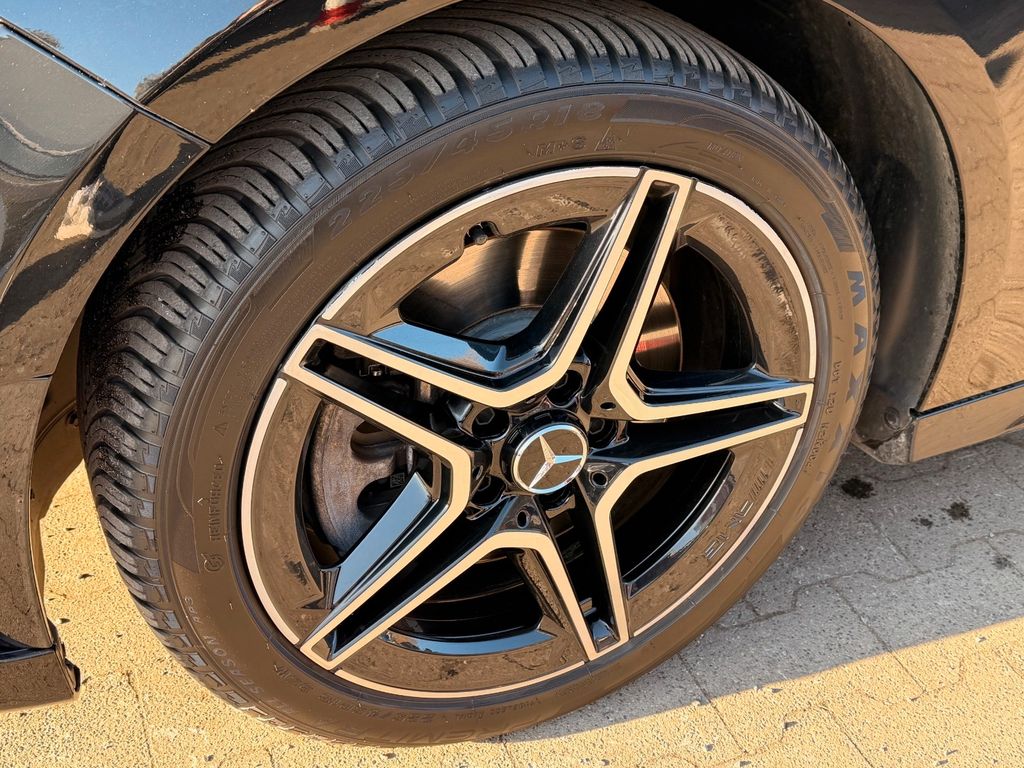 Mercedes-Benz A 250 2021