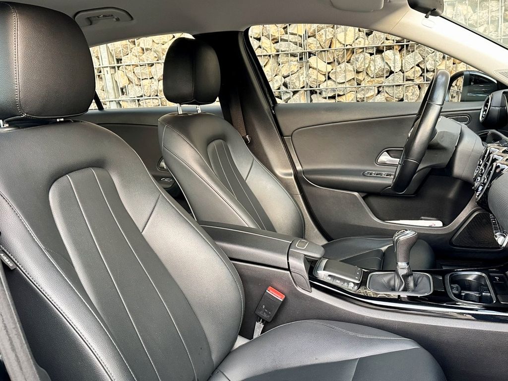 Mercedes-Benz A 180 2021