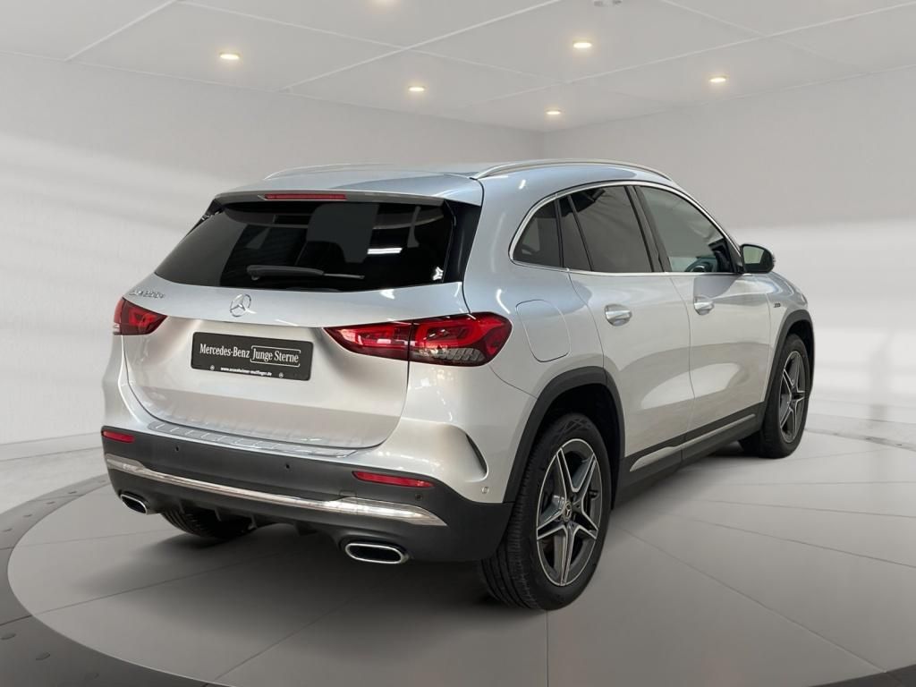 Mercedes-Benz GLA 250 2020