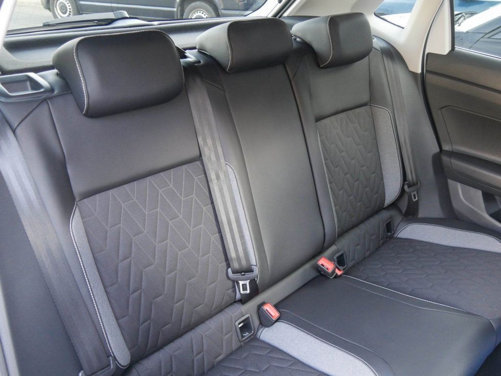 Volkswagen Polo 2025