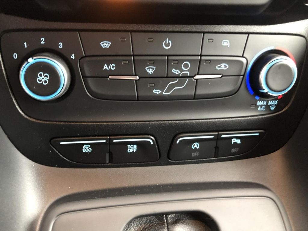 Ford Transit Connect 2025