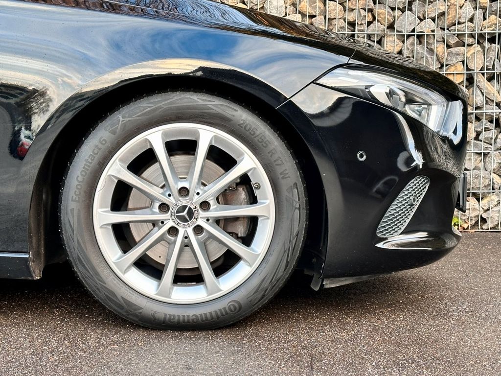 Mercedes-Benz A 180 2021