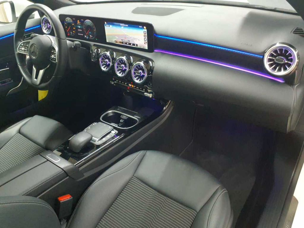 Mercedes-Benz A 250 2022