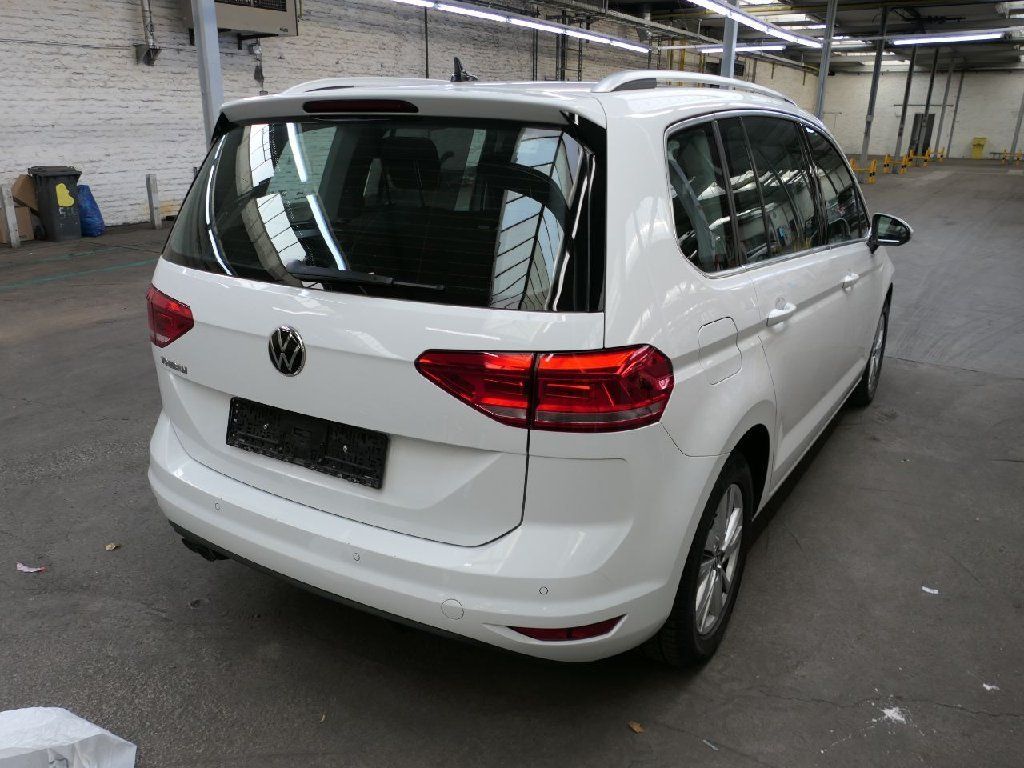 Volkswagen Touran 2021