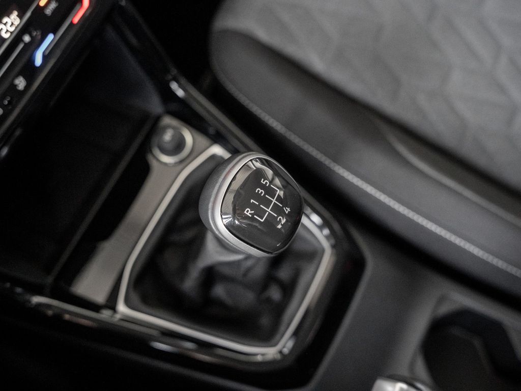 Volkswagen T-Cross 2024