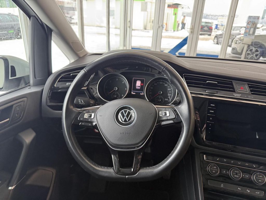 Volkswagen Touran 2022