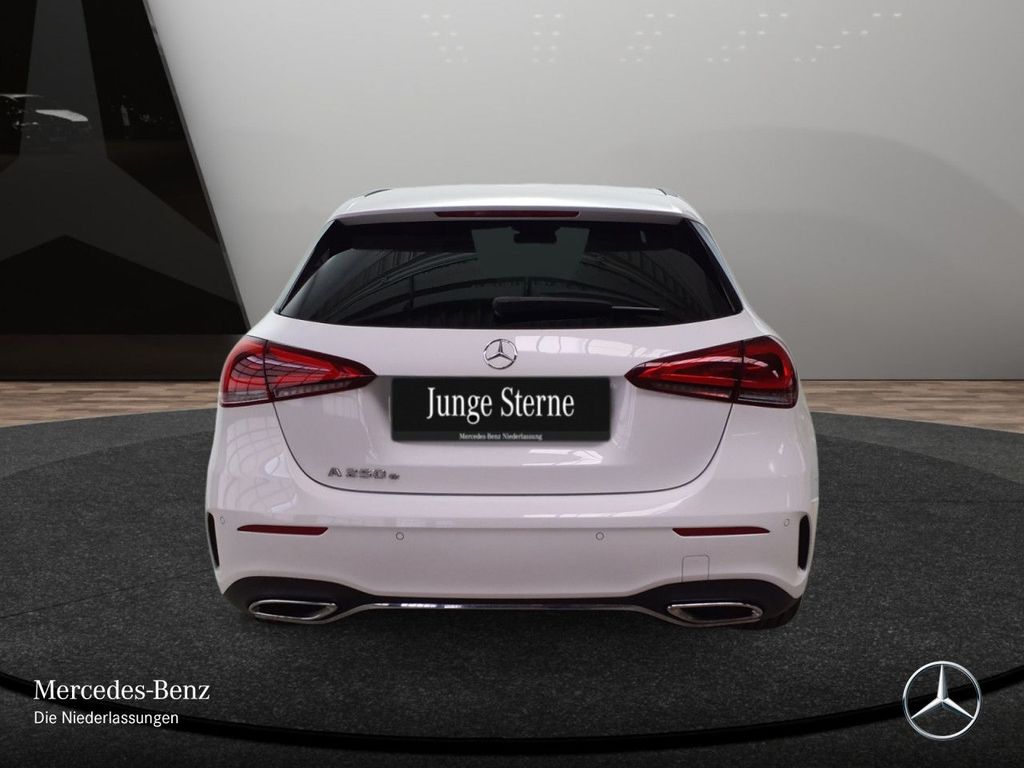 Mercedes-Benz A 250 2022