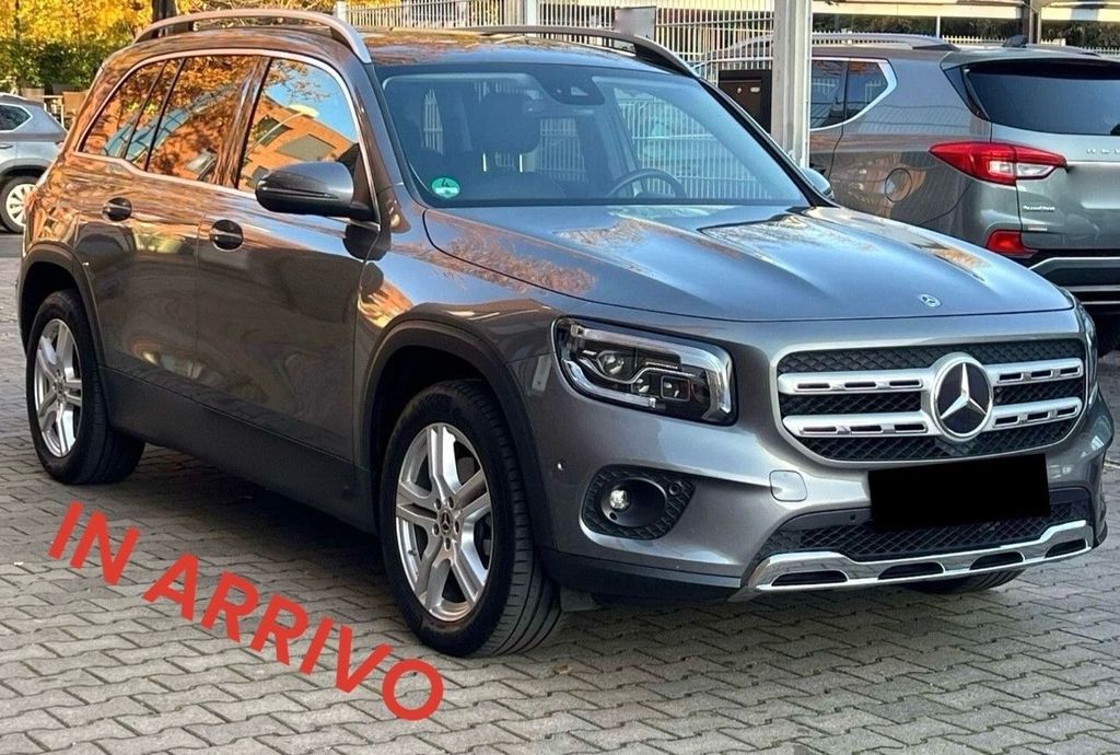 Mercedes-Benz GLB 180 2021