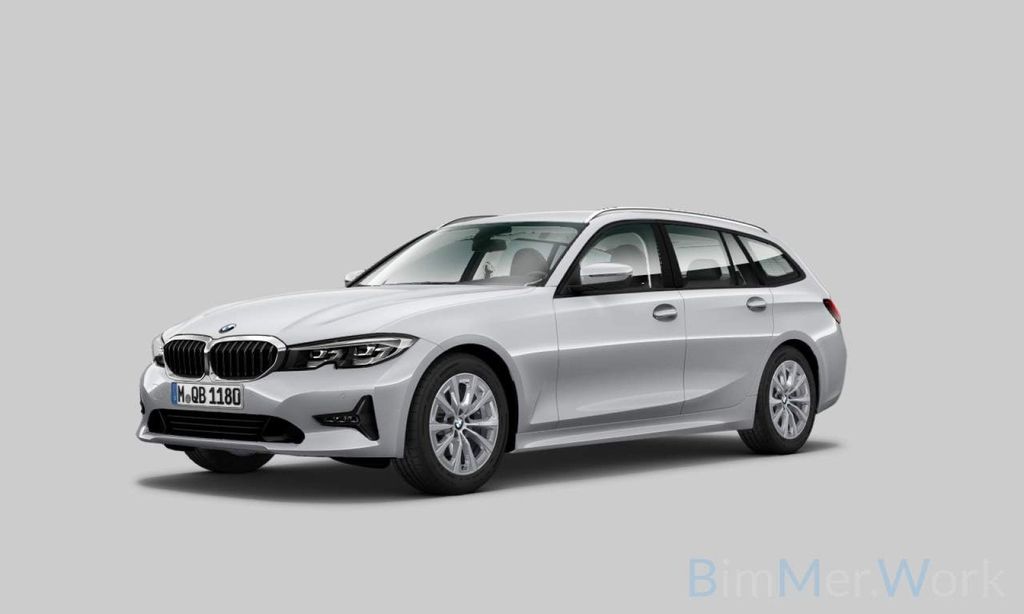 BMW 318 2022