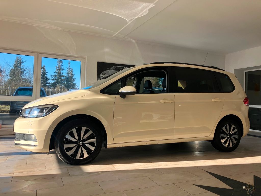 Volkswagen Touran 2025