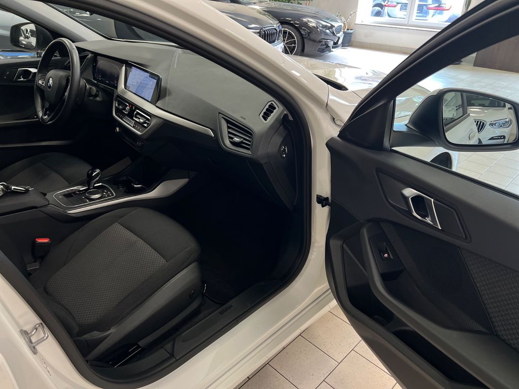 BMW 116 2022