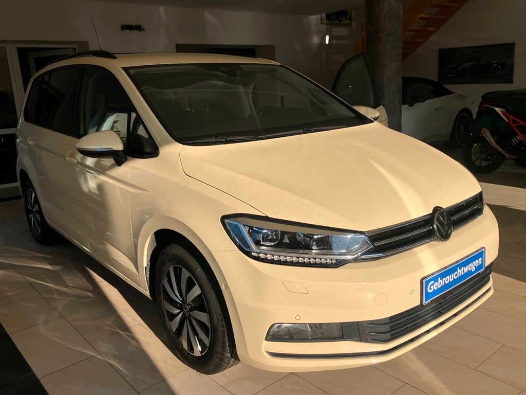 Volkswagen Touran 2025