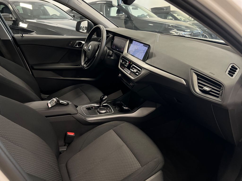 BMW 116 2022