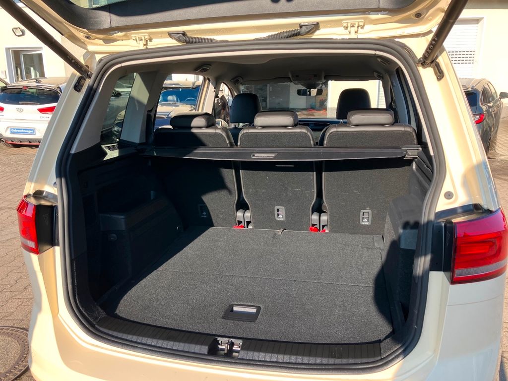 Volkswagen Touran 2025