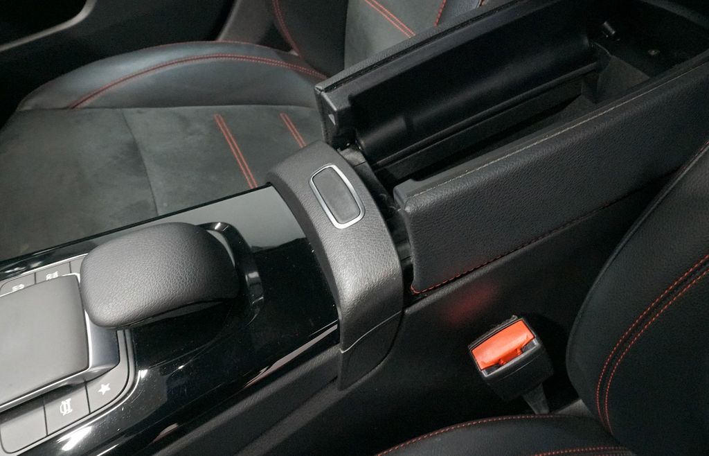 Mercedes-Benz A 200 2022