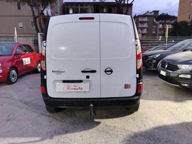 Nissan NV250 2021