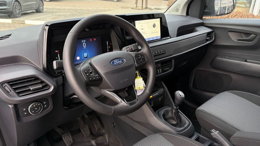 Ford Transit Courier