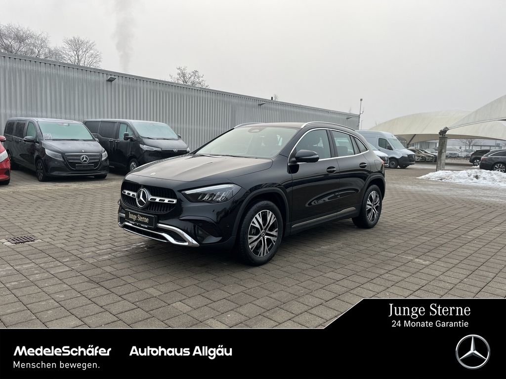 Mercedes-Benz GLA 180 2024