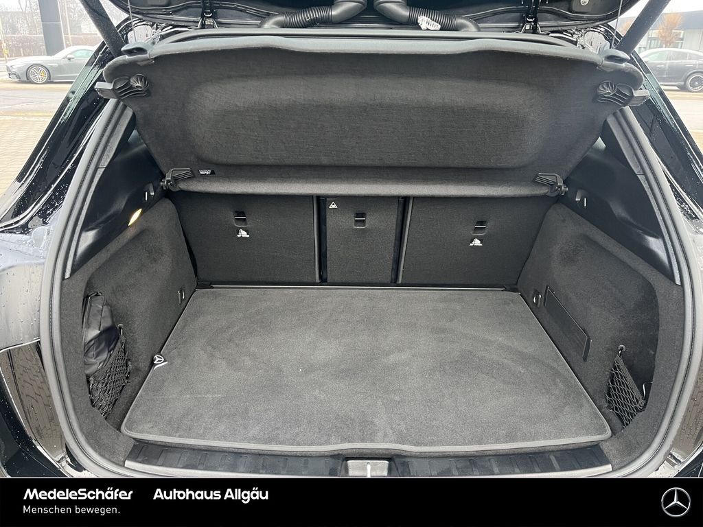 Mercedes-Benz GLA 180 2024