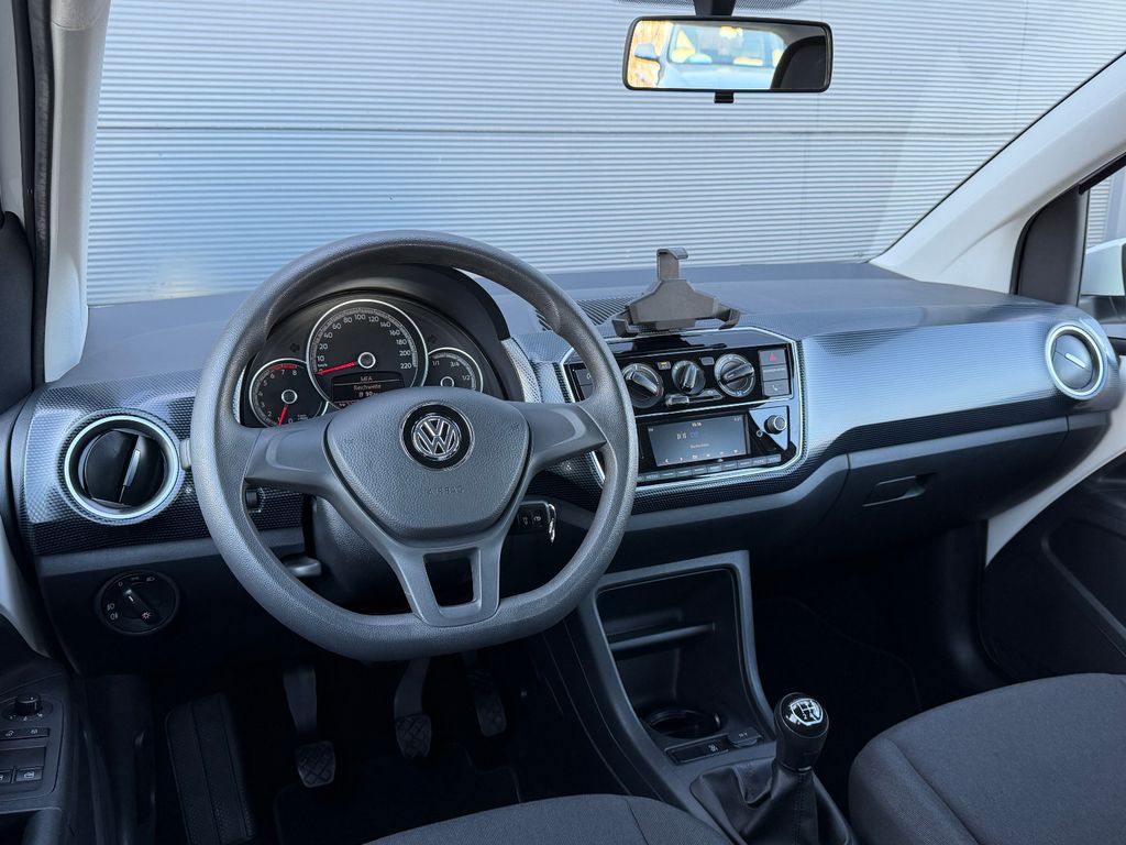 Volkswagen up! 2020